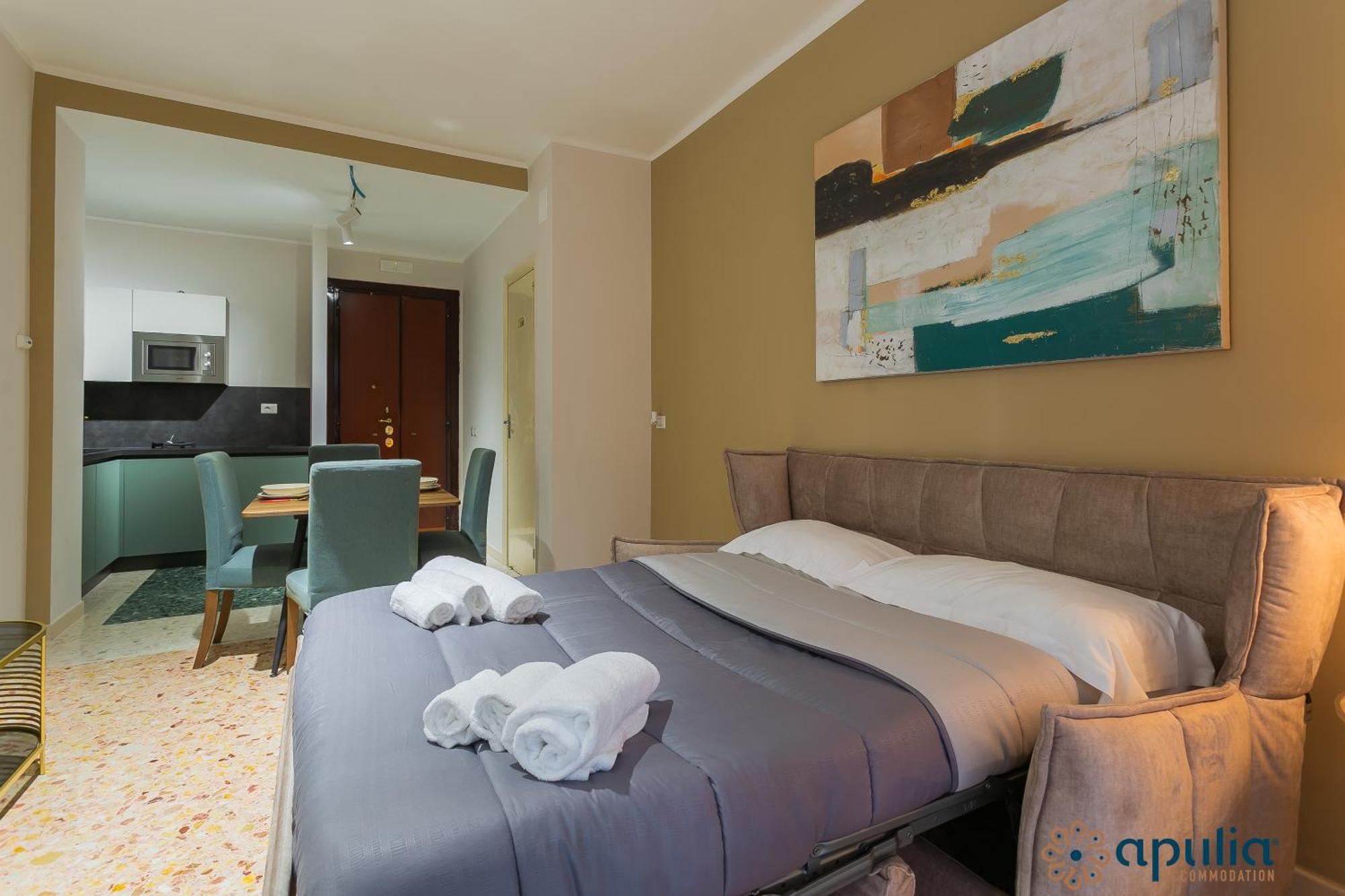 Crisanzio 80 Apartment Bari Bagian luar foto
