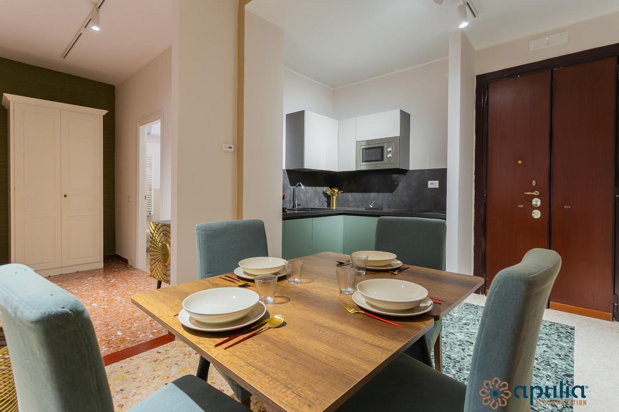 Crisanzio 80 Apartment Bari Bagian luar foto