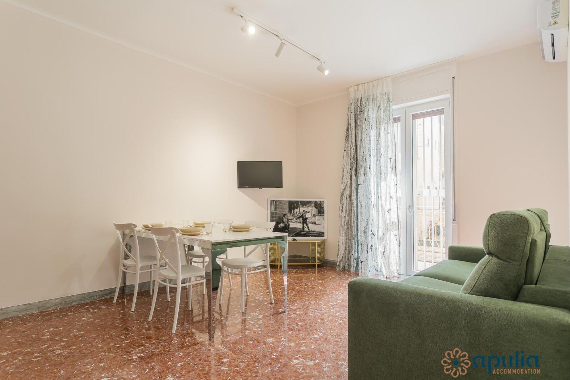 Crisanzio 80 Apartment Bari Bagian luar foto