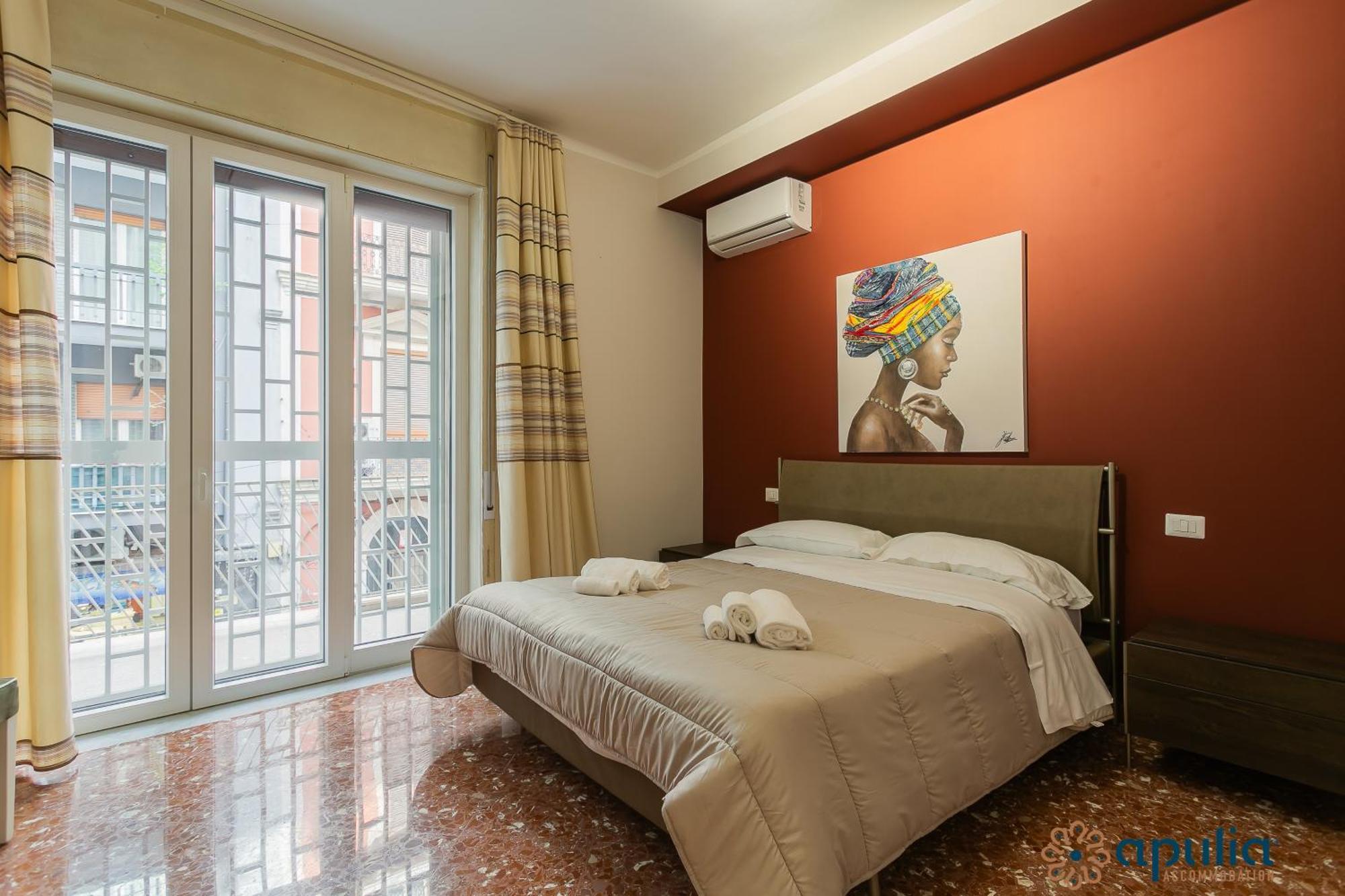 Crisanzio 80 Apartment Bari Bagian luar foto