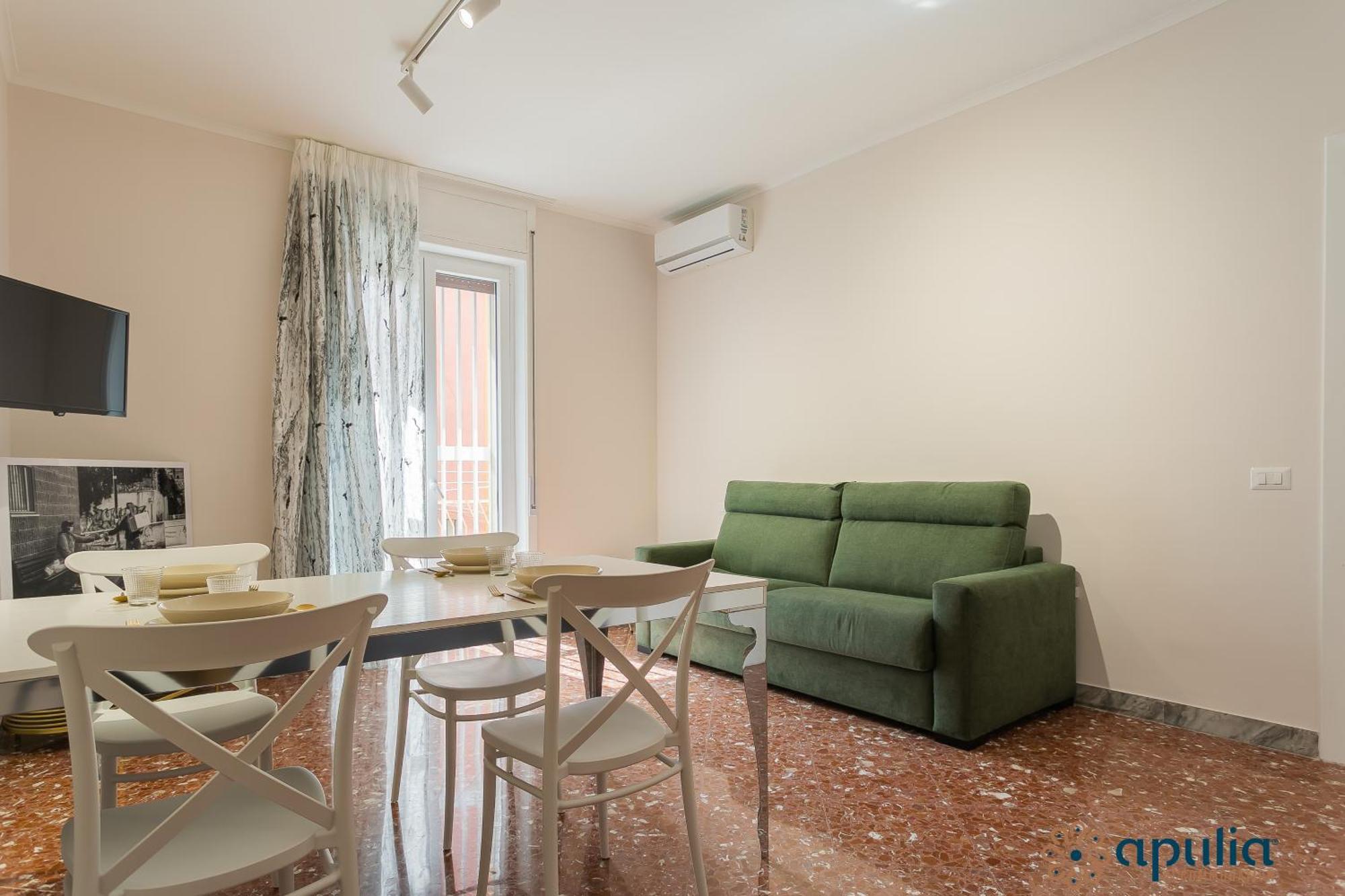 Crisanzio 80 Apartment Bari Bagian luar foto