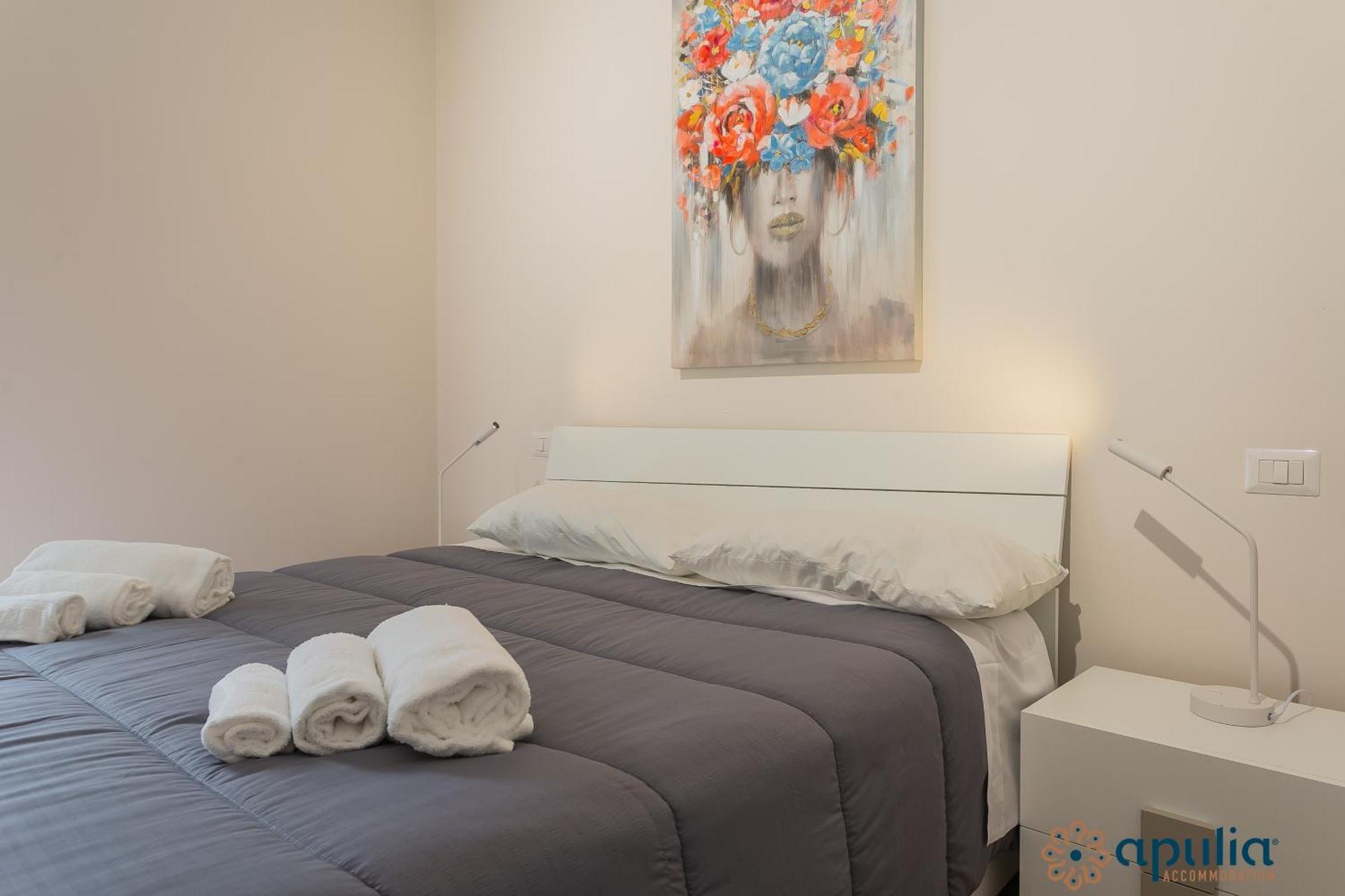 Crisanzio 80 Apartment Bari Bagian luar foto
