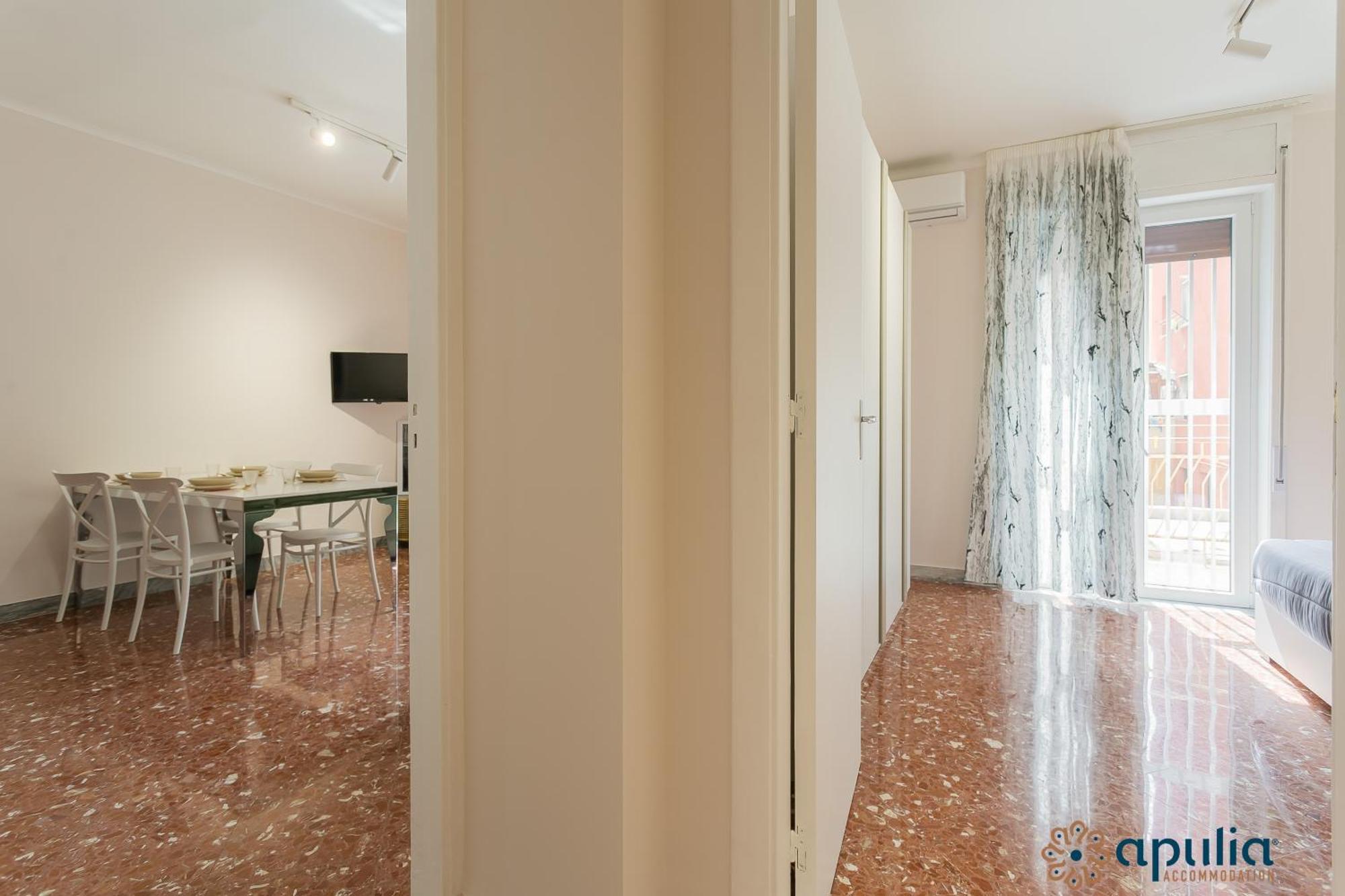 Crisanzio 80 Apartment Bari Bagian luar foto