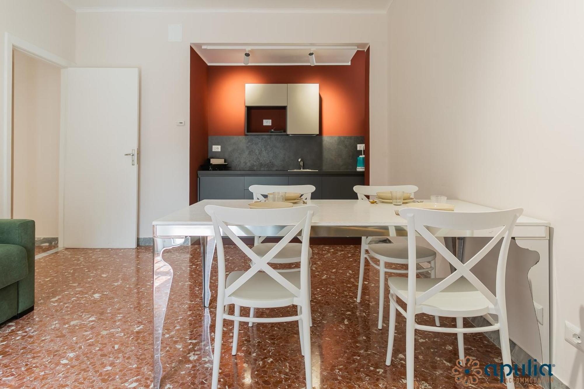 Crisanzio 80 Apartment Bari Bagian luar foto