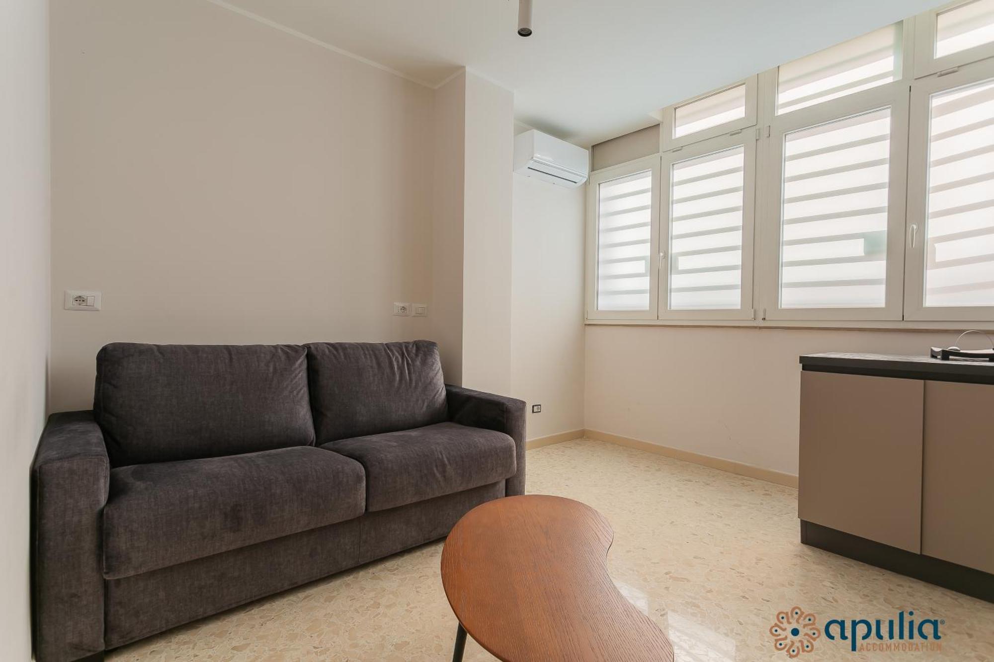 Crisanzio 80 Apartment Bari Bagian luar foto