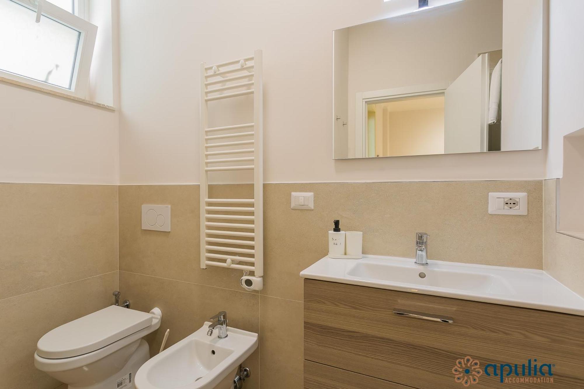 Crisanzio 80 Apartment Bari Bagian luar foto