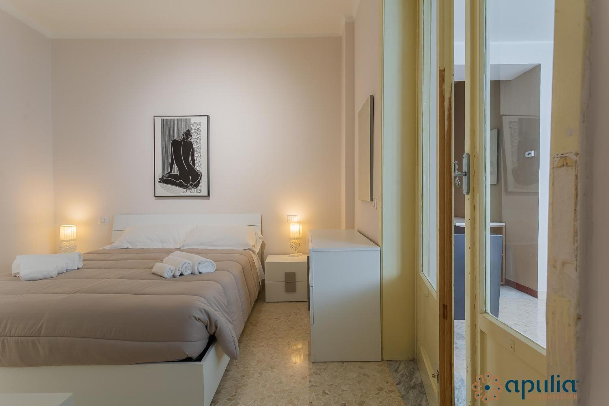 Crisanzio 80 Apartment Bari Bagian luar foto