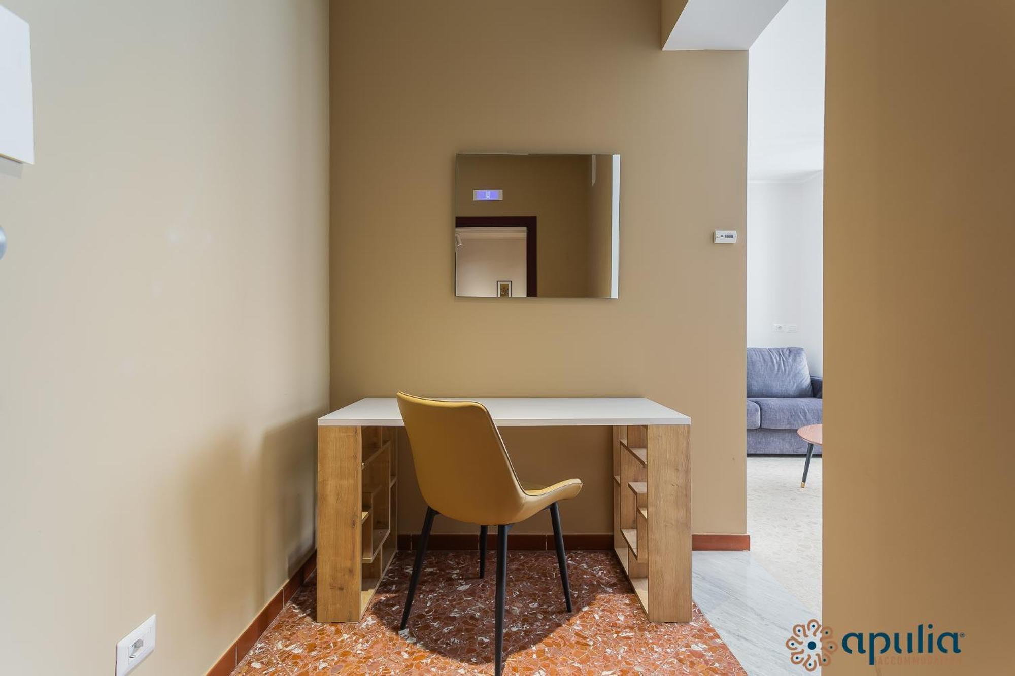 Crisanzio 80 Apartment Bari Bagian luar foto