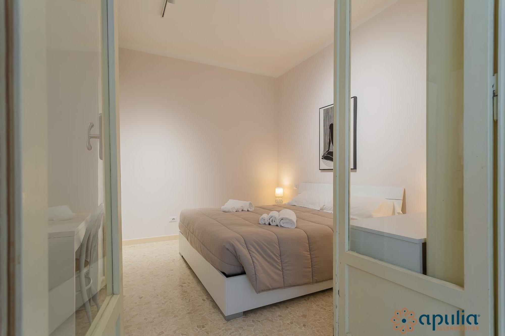 Crisanzio 80 Apartment Bari Bagian luar foto