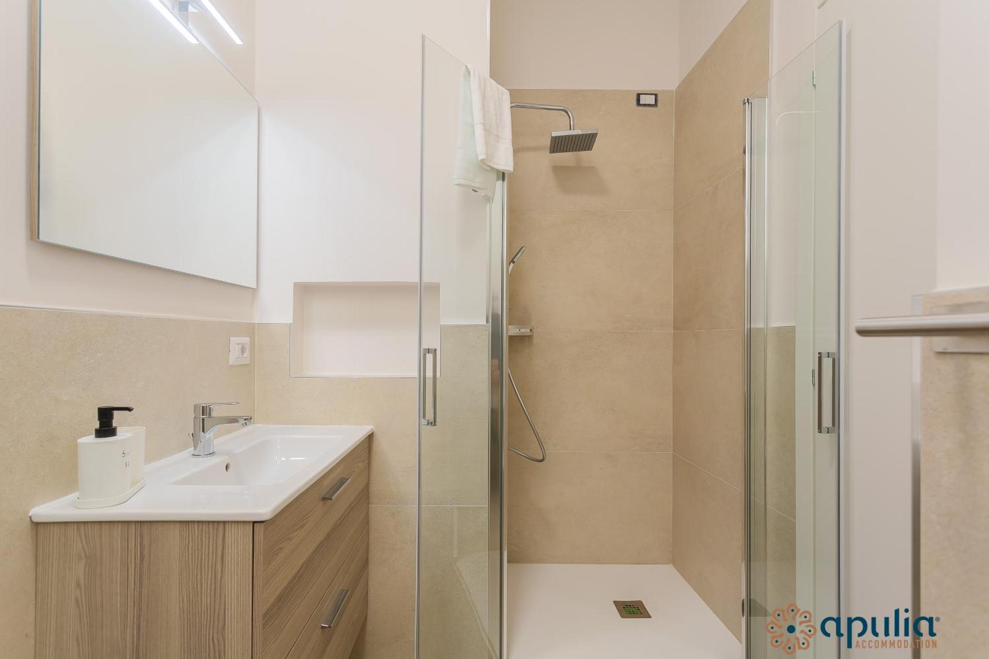 Crisanzio 80 Apartment Bari Bagian luar foto