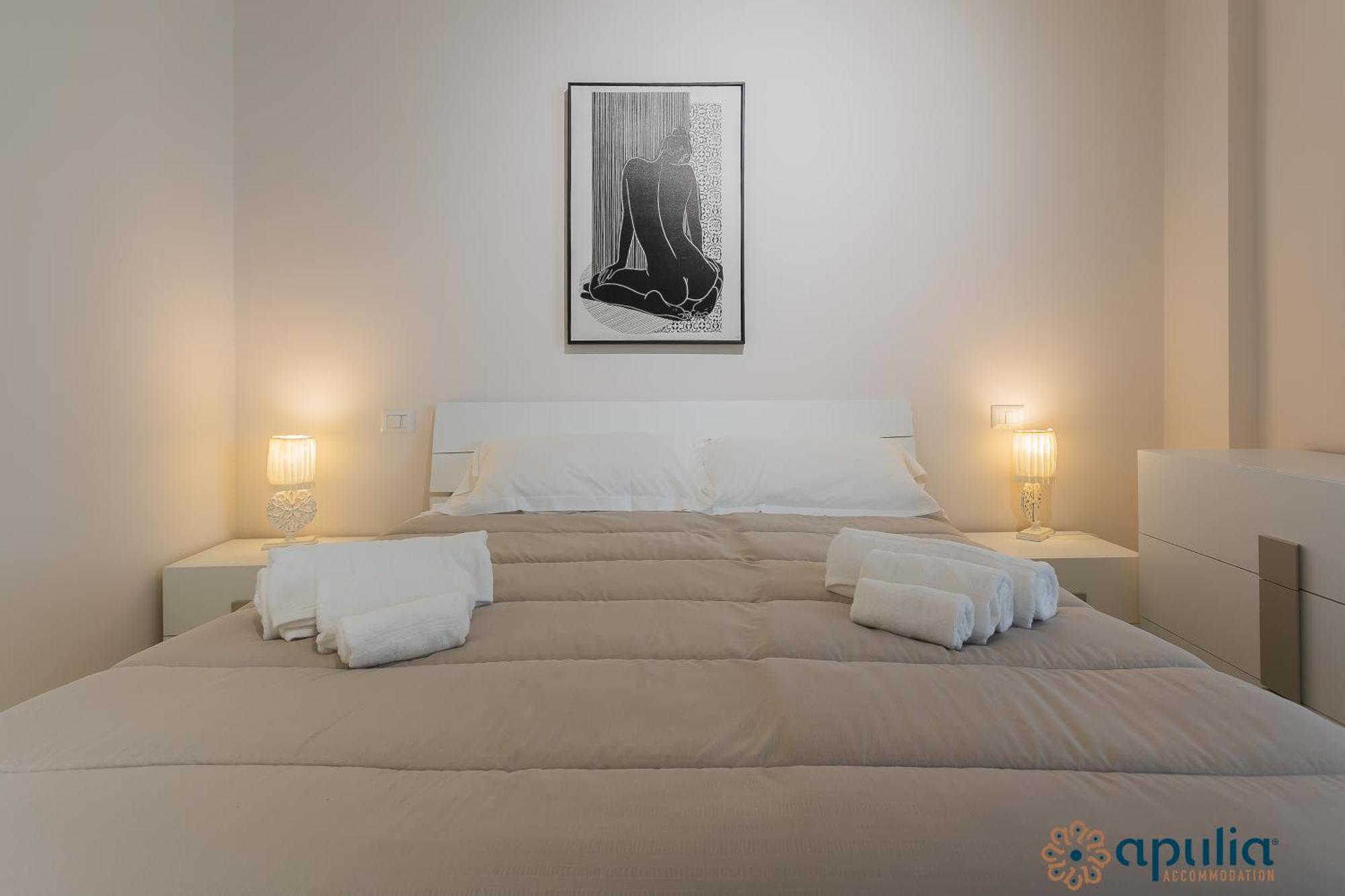 Crisanzio 80 Apartment Bari Bagian luar foto
