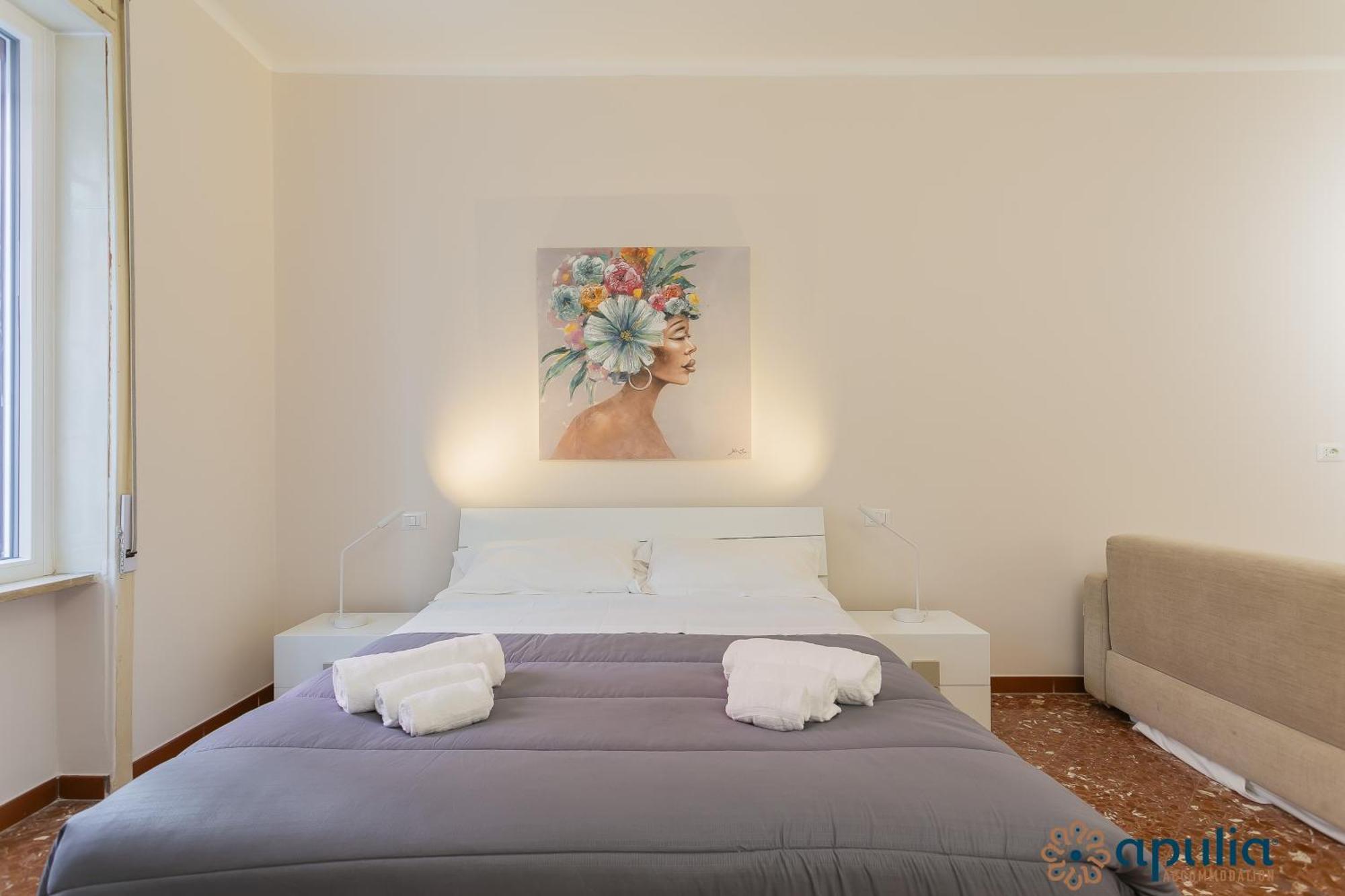 Crisanzio 80 Apartment Bari Bagian luar foto