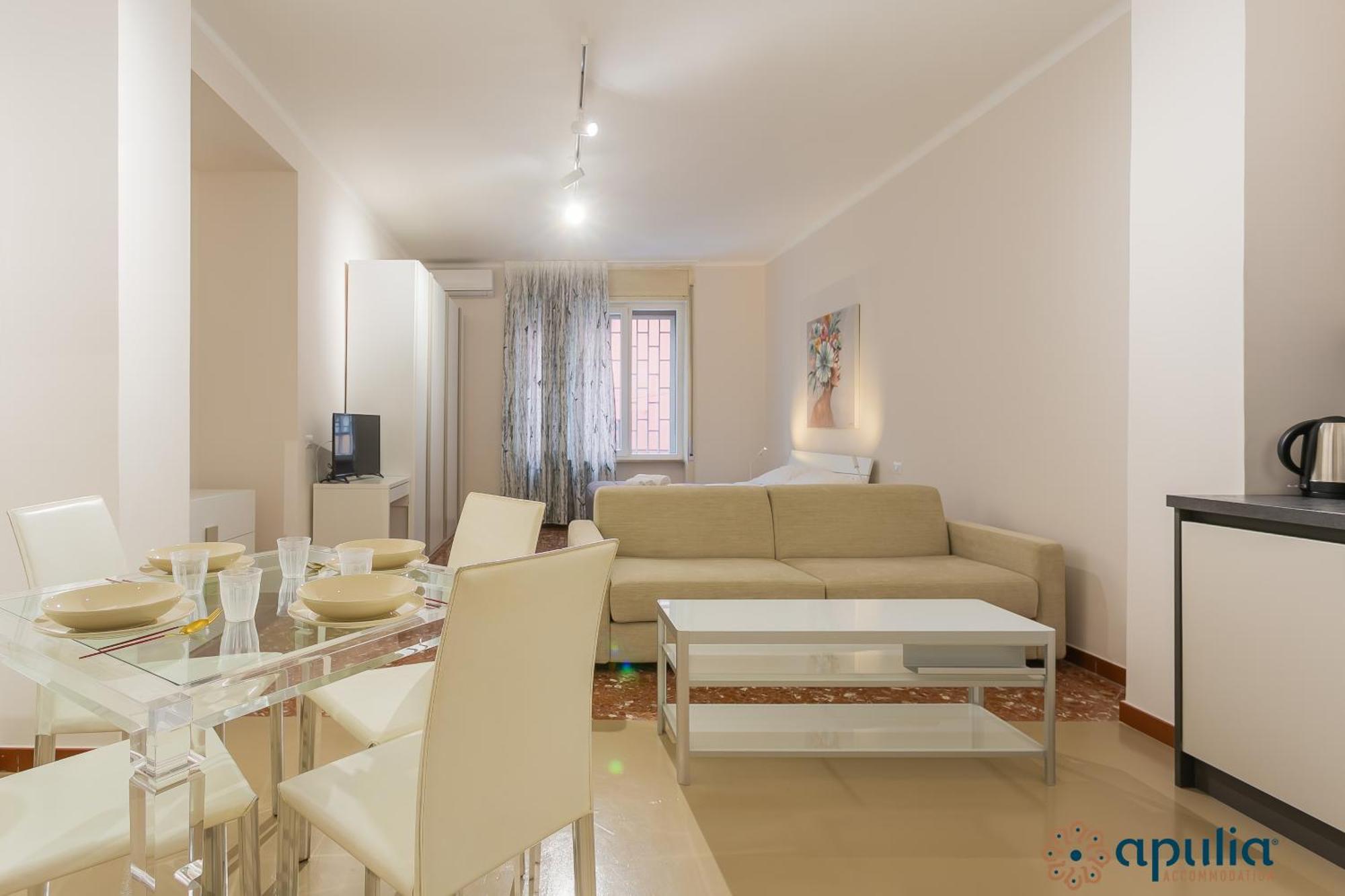 Crisanzio 80 Apartment Bari Bagian luar foto